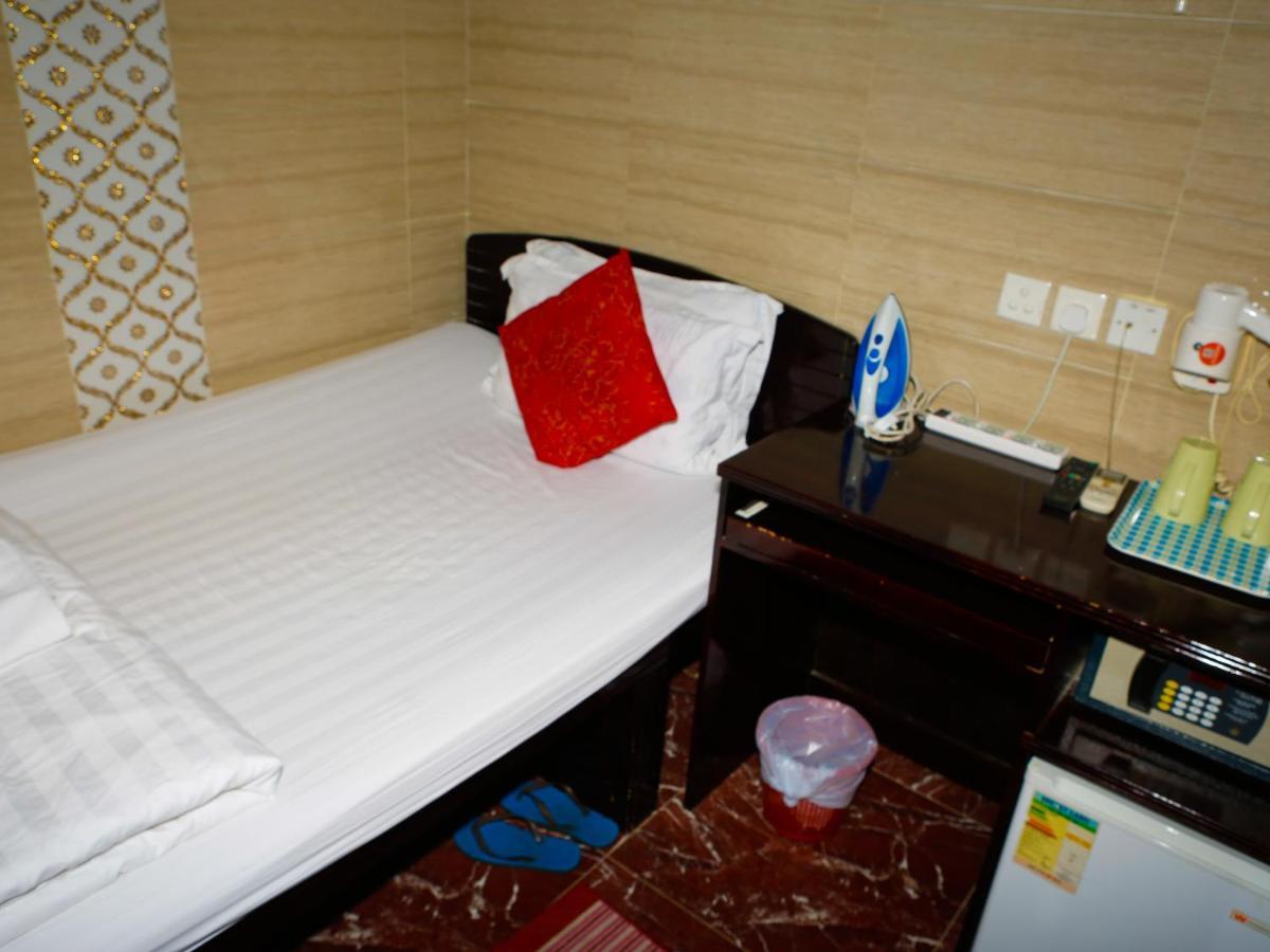 New Guangzhou Guest House Hong Kong Extérieur photo