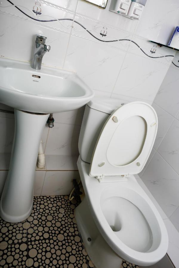 New Guangzhou Guest House Hong Kong Extérieur photo